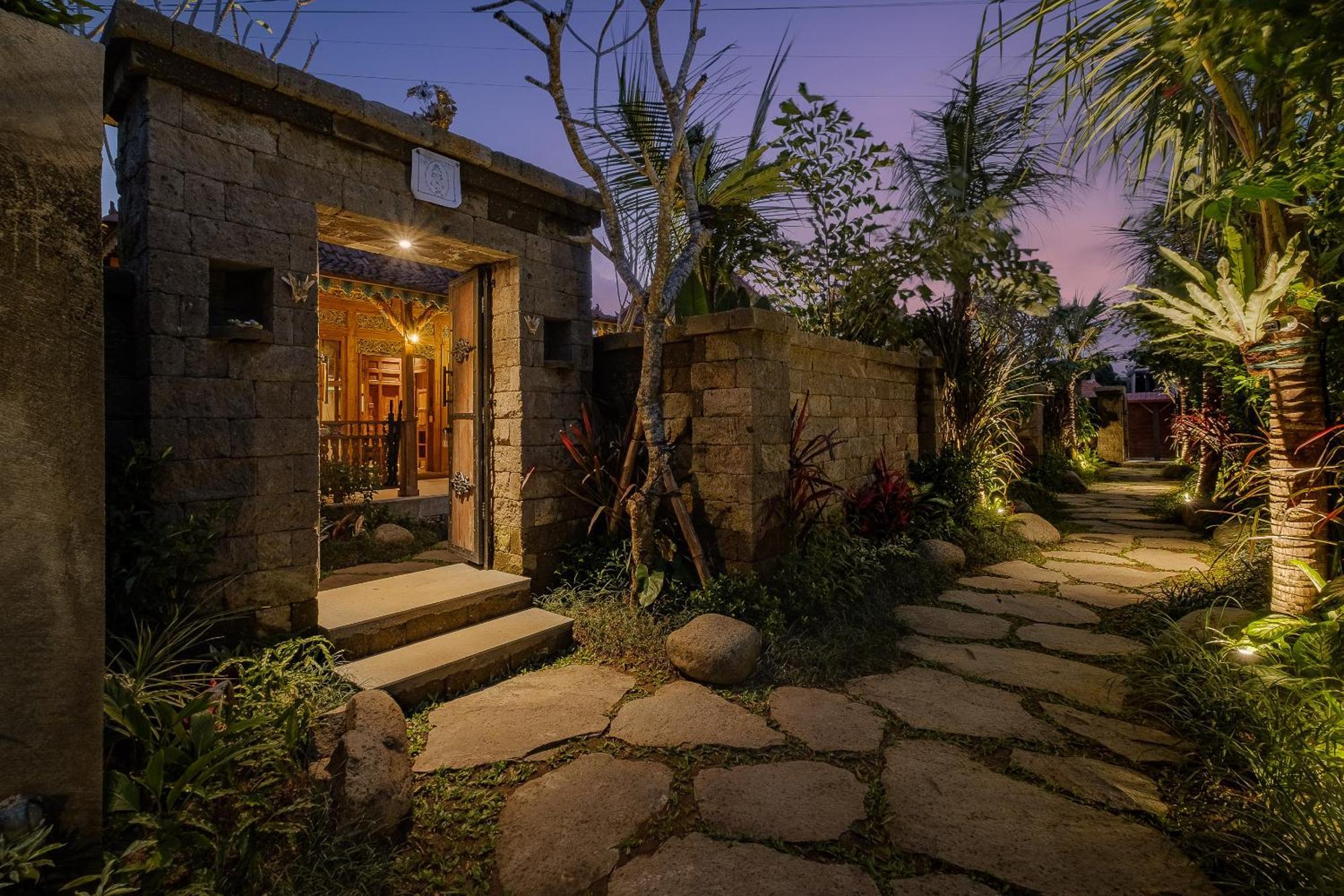 Uddhara Ubud Villa Luaran gambar